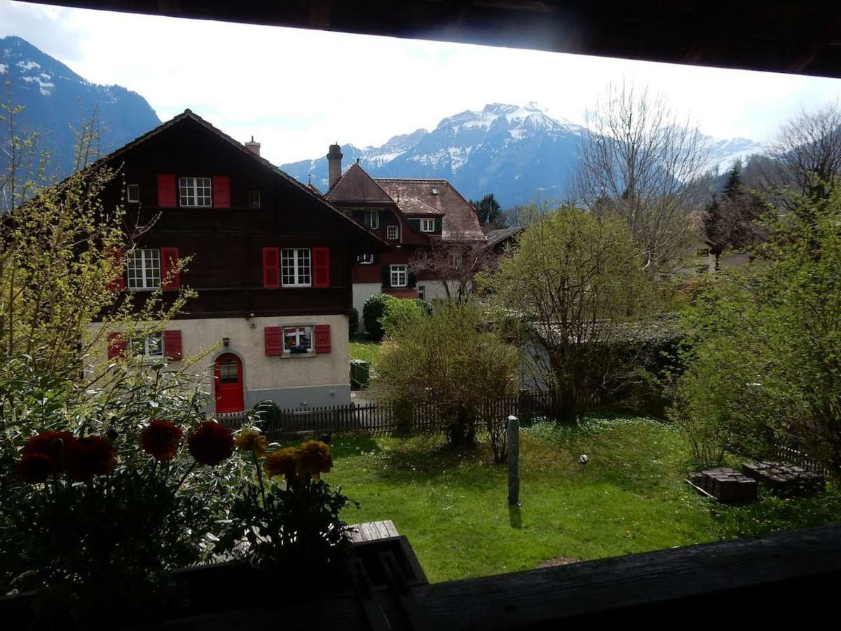 Traditional Swiss-Flat Interlaken Exteriér fotografie