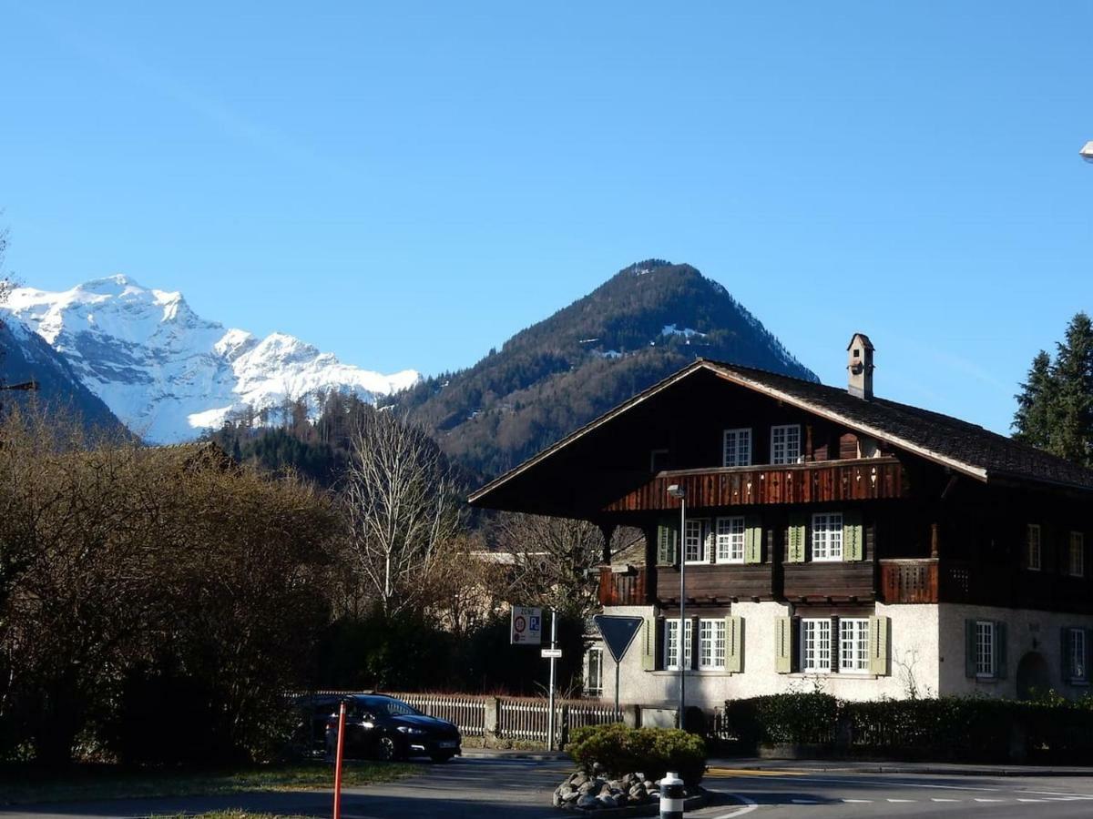 Traditional Swiss-Flat Interlaken Exteriér fotografie